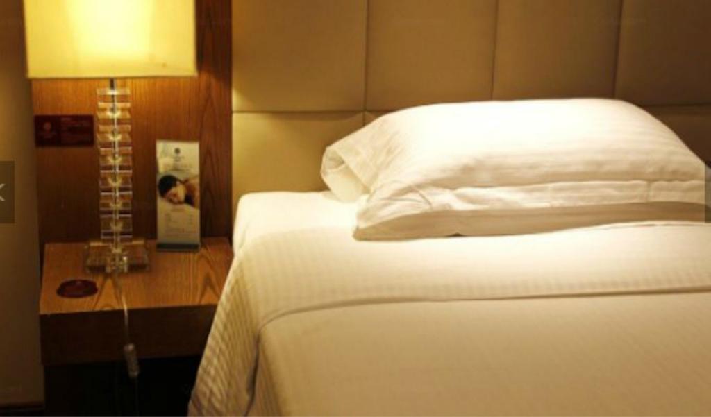 Plaza Hotel Beijing Eksteriør billede