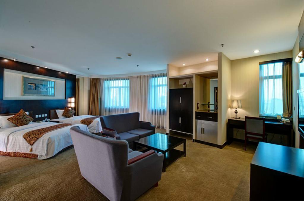 Plaza Hotel Beijing Eksteriør billede